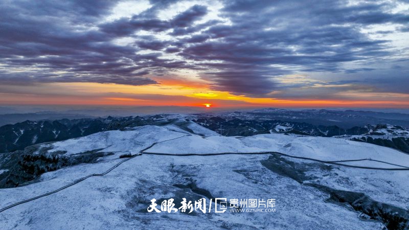 855674-2025年3月19日拍攝的赫章縣韭菜坪景區(qū)風(fēng)光。.jpg