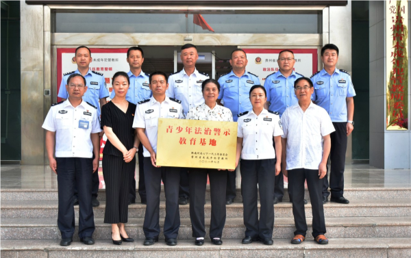 裁剪旋轉(zhuǎn) (1).png