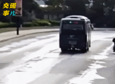 61e9284368e9465bbe4ef8fd7cccce69.gif