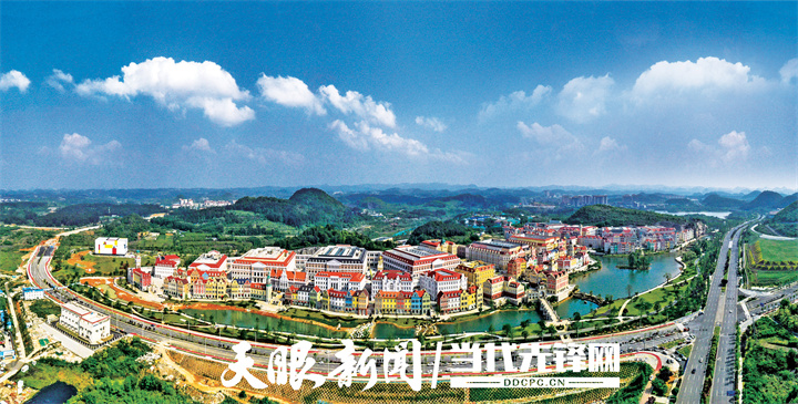 貴安新區(qū)華為云數(shù)據(jù)中心。貴州日報天眼新聞記者  陳慧 攝.jpg