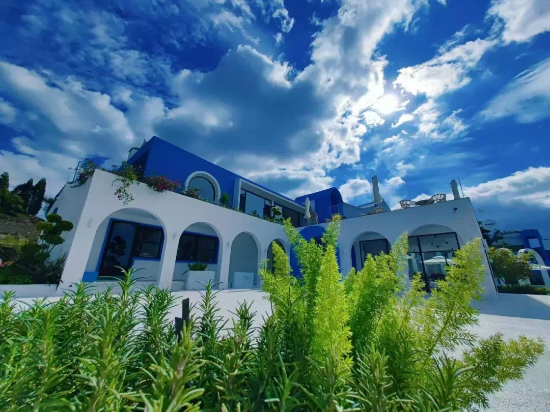 觀山湖紅楓湖民宿.jpg