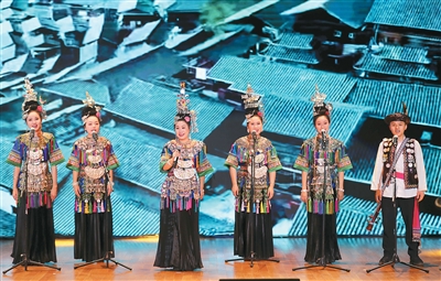 “舞乐婵歌”乐团在埃及演出。受访者供图.jpg