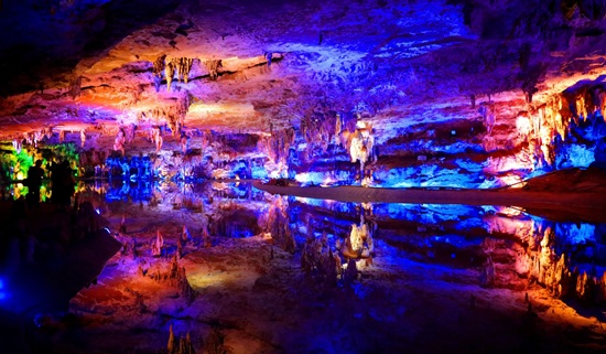 貴州雙河洞世界自然遺產(chǎn)提名地——地下河谷 （黃云 攝).jpg