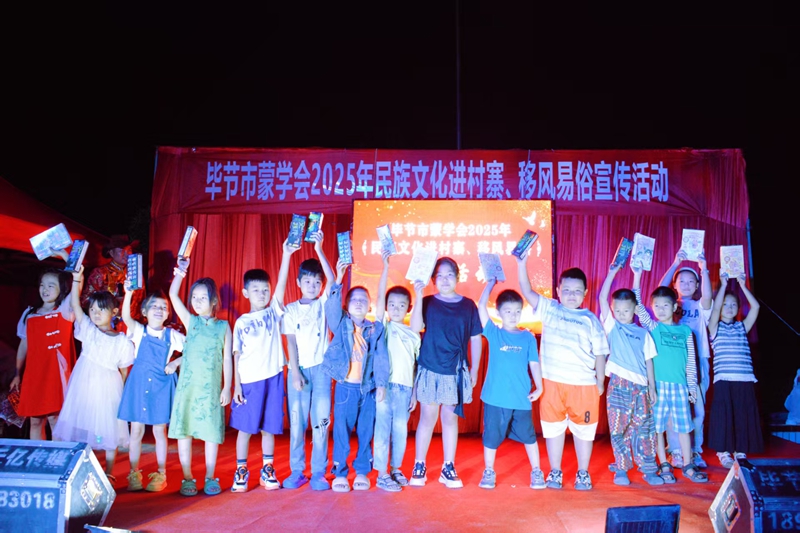 3857760ff3acb1f53f369f17dd6cc32c.jpg