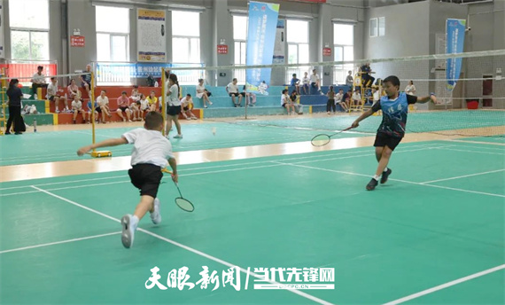 2025年黔东南州社区运动会羽毛球赛事在锦屏县顺利举办_副本.jpg