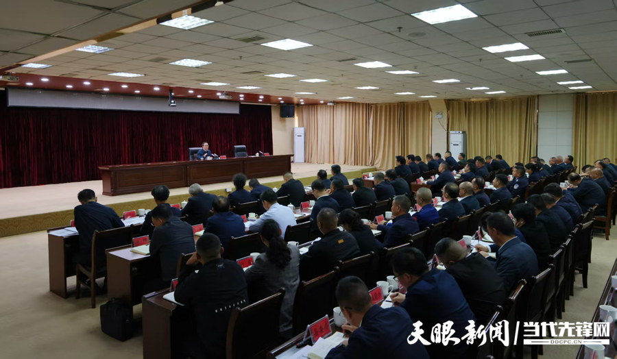 dD0xNzYxNjY1NjcxX3I9NWQyMDg3NGVfdz05MDBfcT0xMDBfZT1qcGc=.webp 微信图片_20251028230242_259_376.jpg