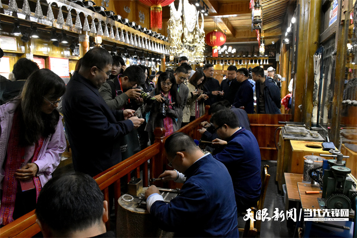 dD0xNzYxODc2OTQ2X3I9ODY2OGFiMWVfdz03MjBfcT0xMDBfZT1qcGc=.webp WechatIMG4952.jpg