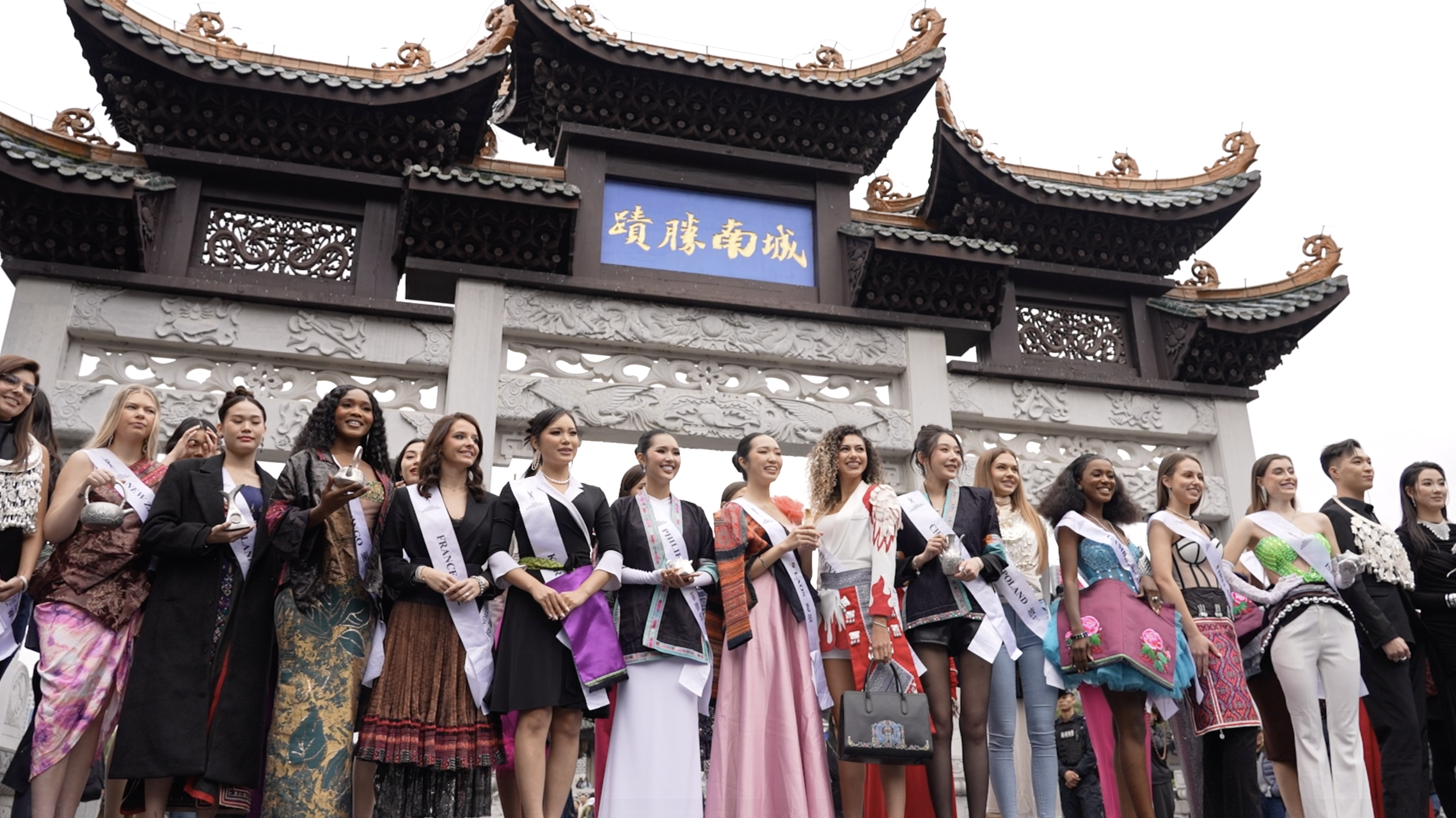 截屏2025-11-01 21.52.29.png