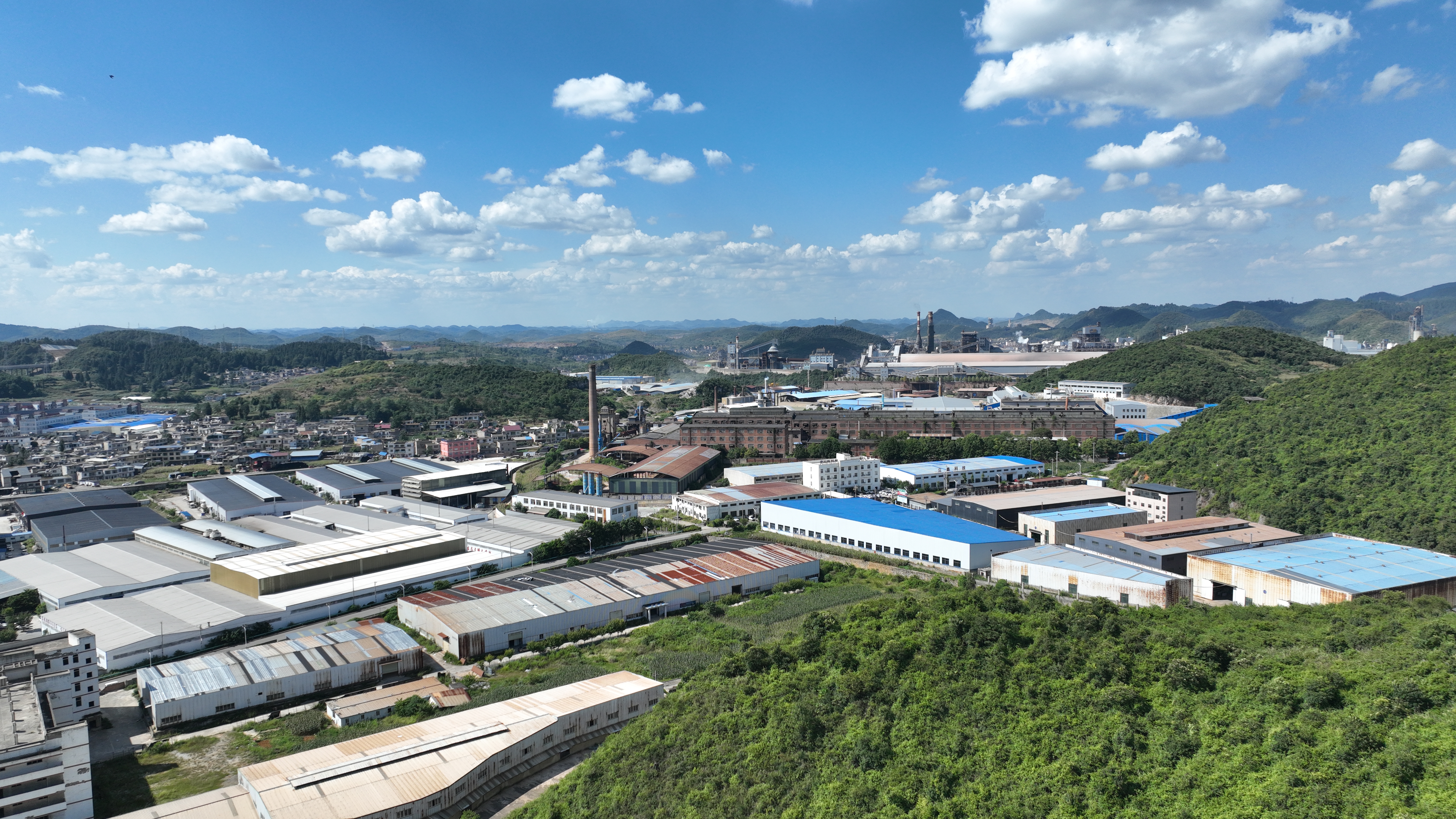 清镇经开区一隅。陆劲松 摄.JPG