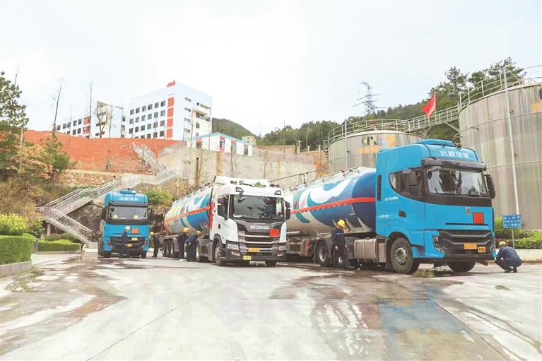 dD0xNzYyNDY4NTY1X3I9NjEzMzc5YTdfdz03NjdfcT0xMDBfZT1qcGc=.webp dd57efa1-efaa-4df4-9123-f217e63d9865.jpg