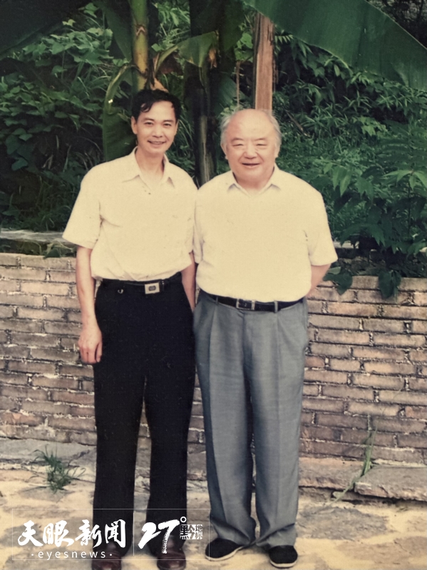 dD0xNzYzMDA1MTMwX3I9ZWY4NTBjNmNfdz01OTlfcT0xMDBfZT1qcGc=.webp 17630016676460_a.jpg