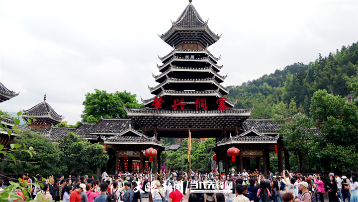 dD0xNzY0OTA0MzgzX3I9NmI3MTNjNDFfdz03MjBfcT0xMDBfZT1qcGc=.webp 609706-肇兴侗寨。.jpg