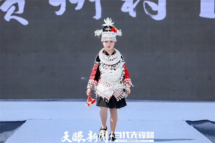 dD0xNzY1MjkwNDg4X3I9MDIzYjhiOGNfdz03MjBfcT0xMDBfZT1qcGc=.webp 112A0815.jpg