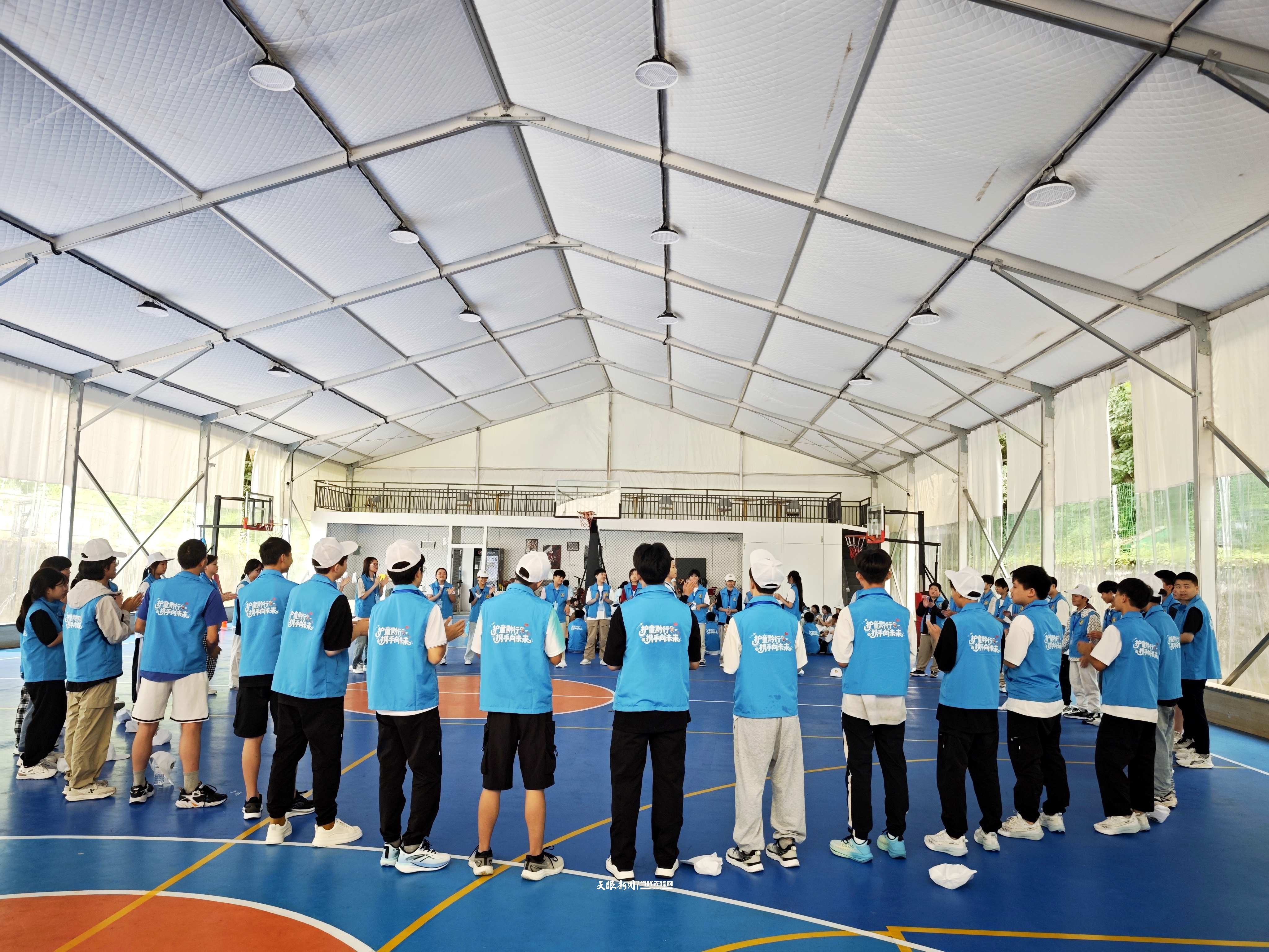 贵州省儿童福利机构研学夏令营活动。李莎拍摄 (1).jpg