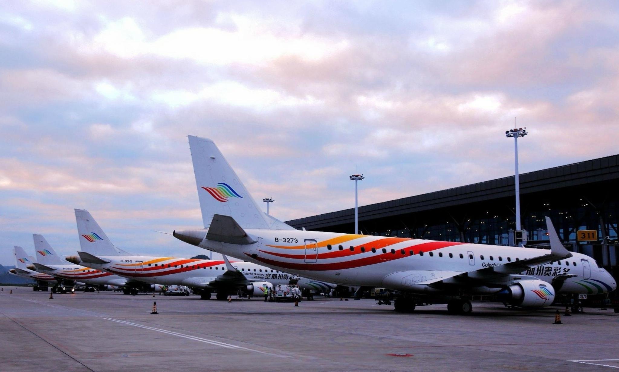 dD0xNzY1MzUxMzgxX3I9MWQ3N2MxMzhfdz0xMDgwX3E9MTAwX2U9anBn.webp 01.jpg