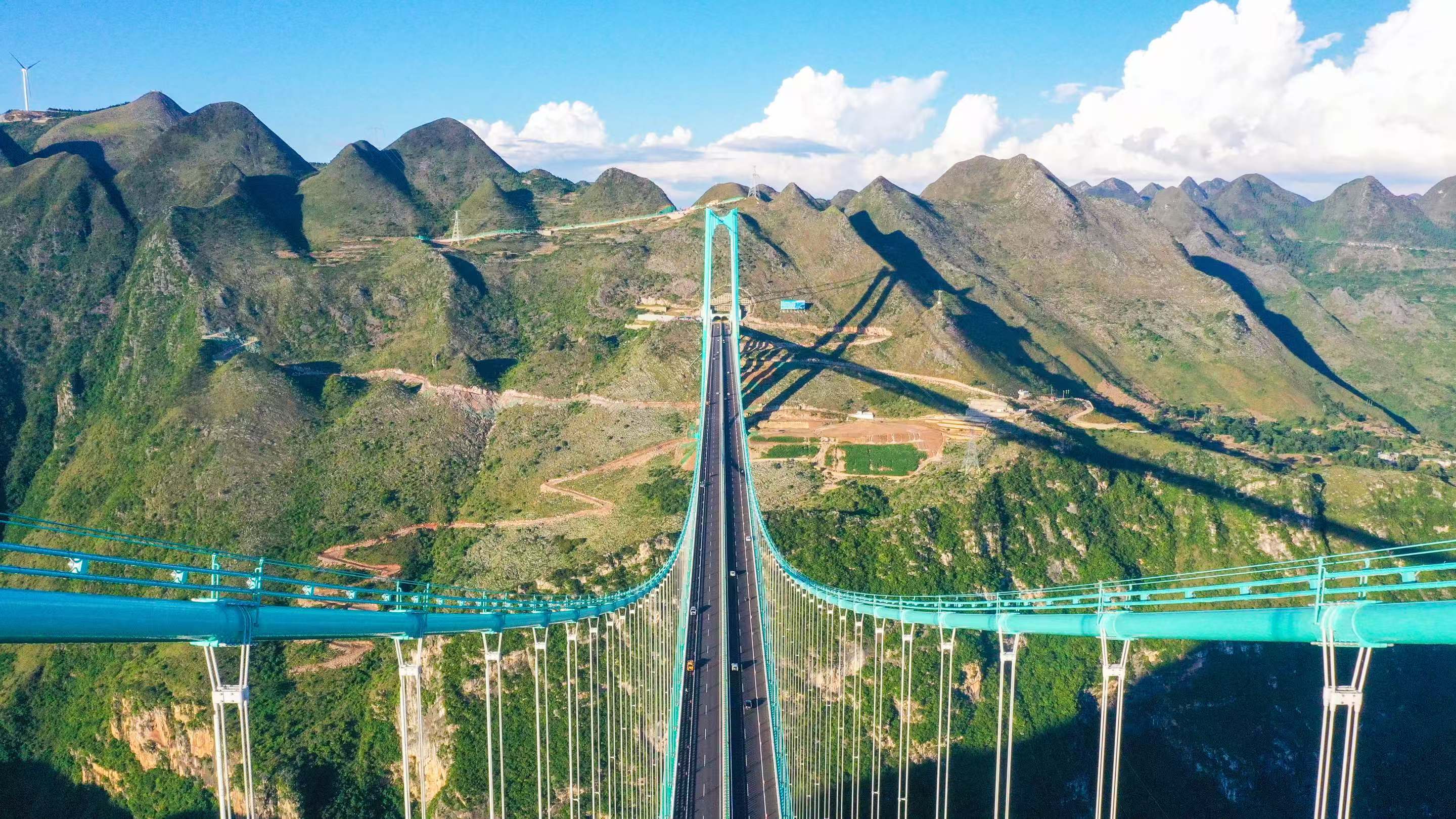 dD0xNzY2NTYyMDM5X3I9OTE5MmRlMjlfdz0xMDgwX3E9MTAwX2U9anBn.webp 2025年9月28日拍摄的花江峡谷大桥。贵州日报天眼新闻记者 刘青 摄.jpg
