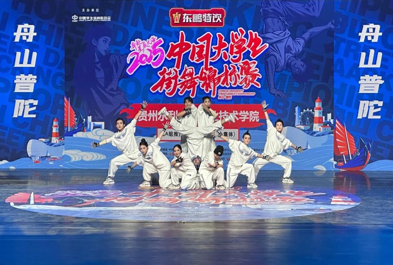 dD0xNzY2NjQ5OTE1X3I9MzY3MGRkNDZfdz0xMDgwX3E9MTAwX2U9anBn.webp 3.jpg