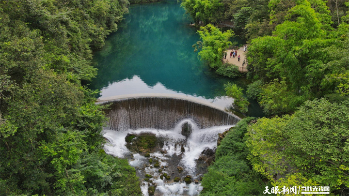 17728937565406.jpg 荔波小七孔景区。刘青 摄.jpg