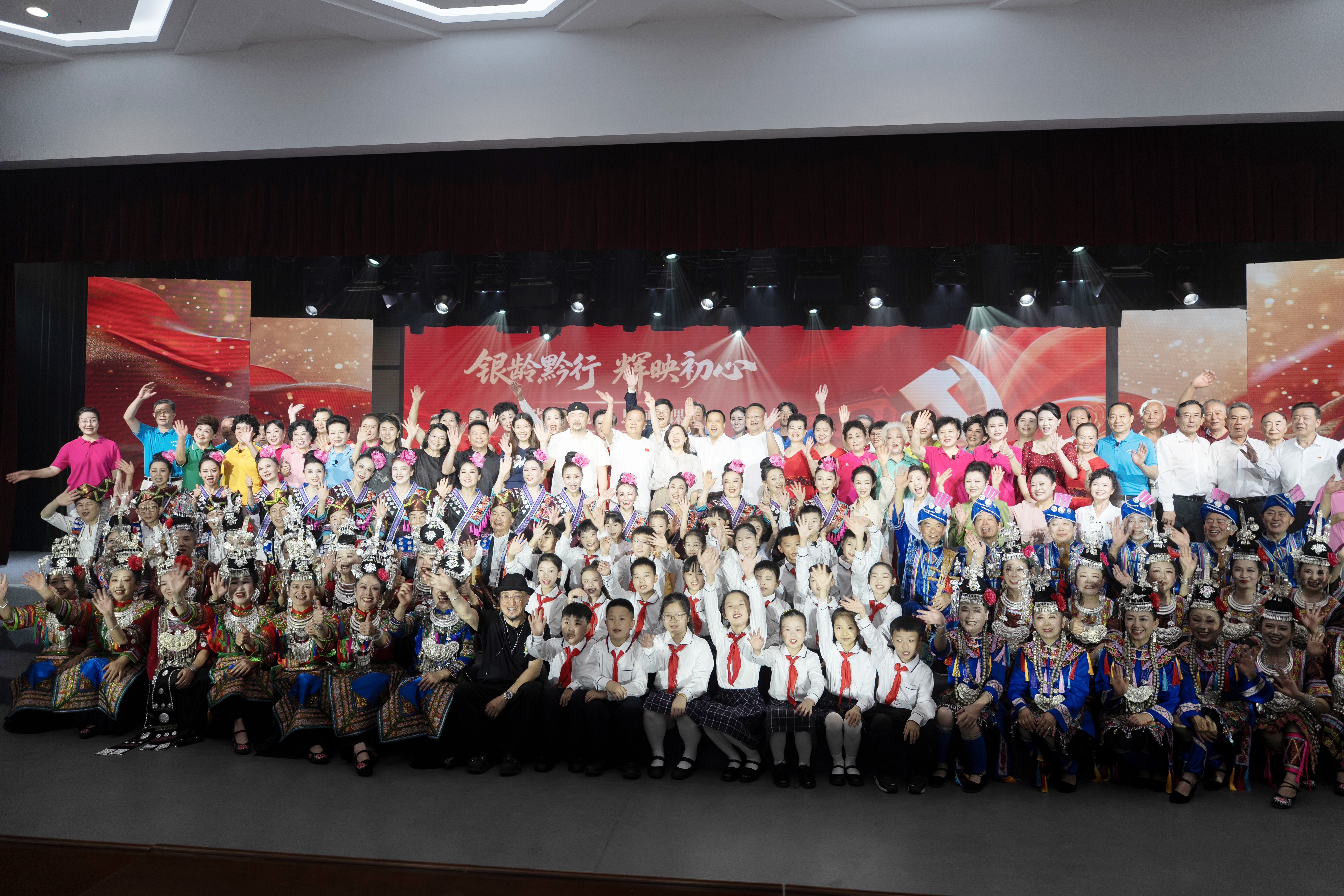 ffdeb1214e23c0a17e73c4b40e439875.jpg