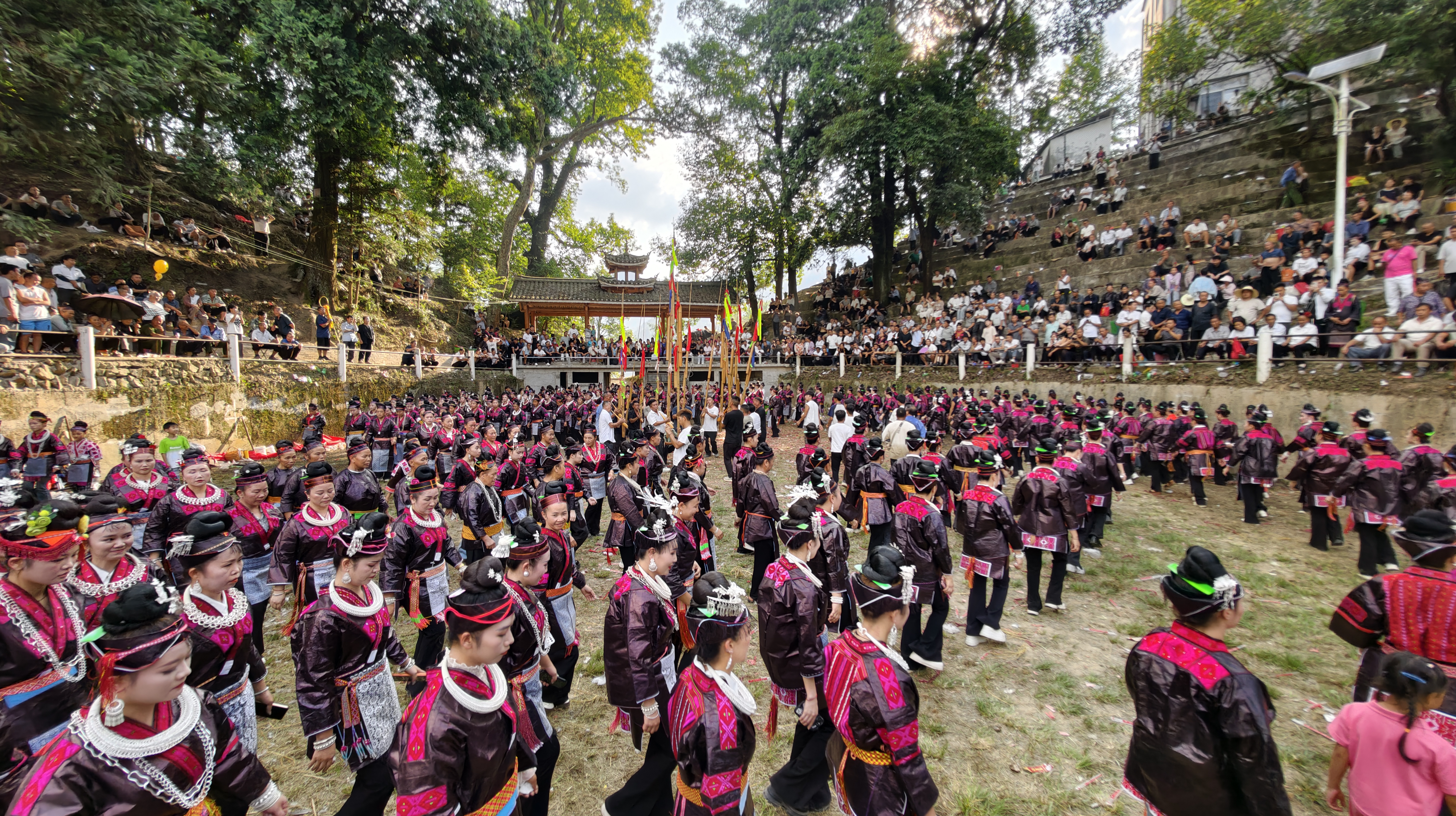 17875442232799.jpg 吃新节活动现场。万文杰 摄 (10).jpg