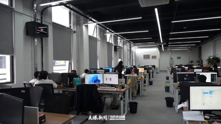 dD0xNzg3OTU3MDM4X3I9MjY1OGU4MTNfdz03MjBfcT0xMDBfZT1qcGc=.webp 数谷智云公司正在制作AI漫剧.jpg