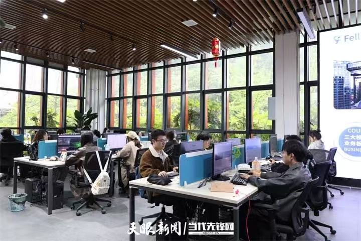 dD0xNzkxNTMxMzA1X3I9YjQ4ZDBjZGFfdz03MjBfcT0xMDBfZT1qcGc=.webp WechatIMG17013.jpg